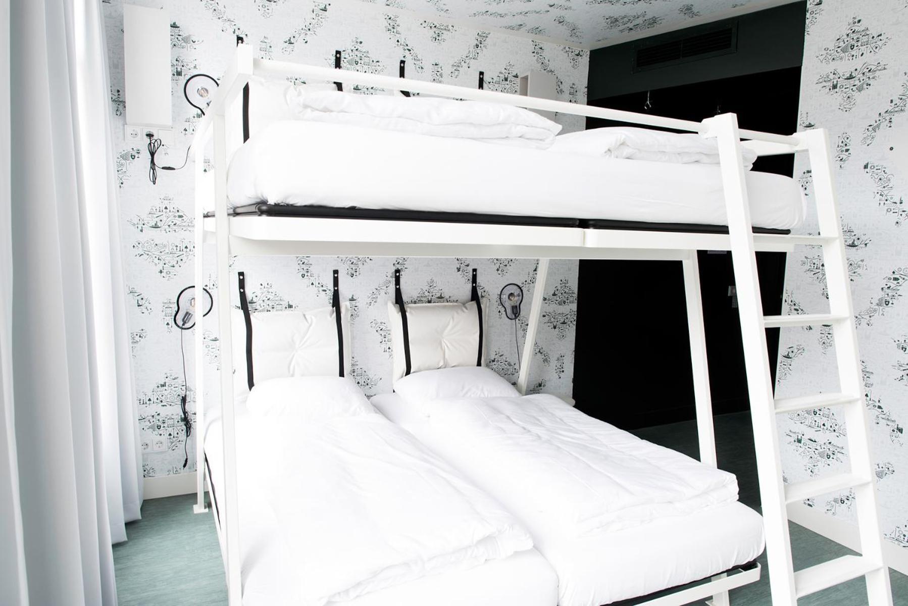 Hotel Kaboom 3*